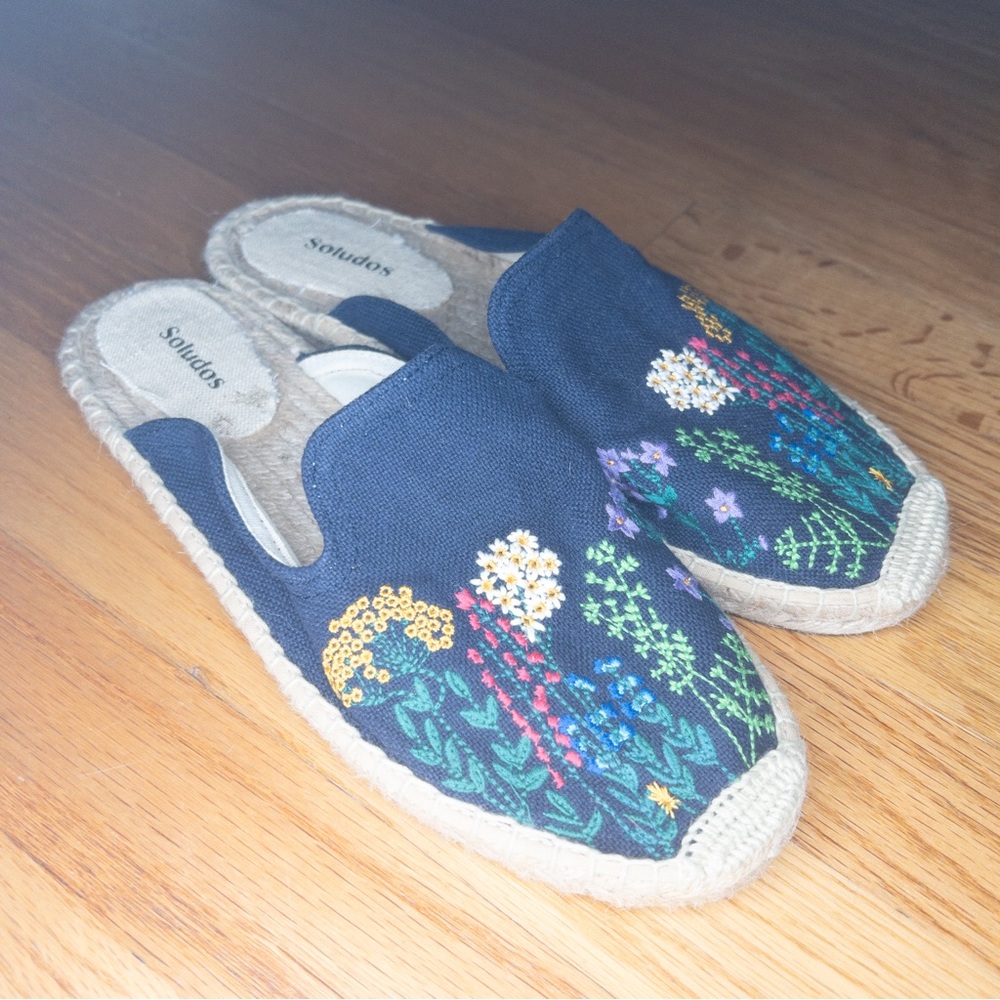 Soludos Embroidered Wildflower Espadrille Mule Slides - Picture 2 of 7